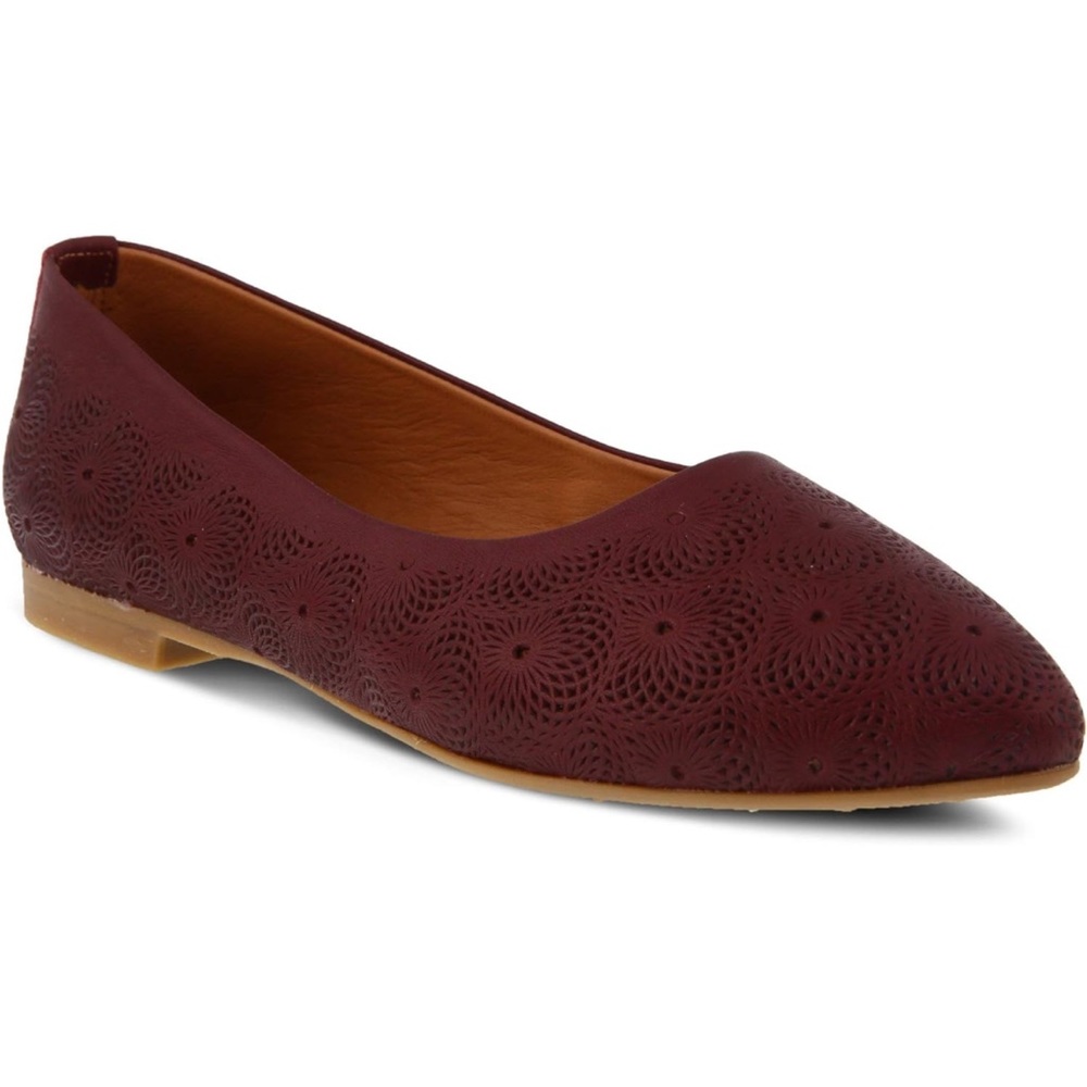 Spring Step Womens Burgundy Leather Eyelet Pointed Toe Flats